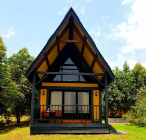 Shamba lodge cabins